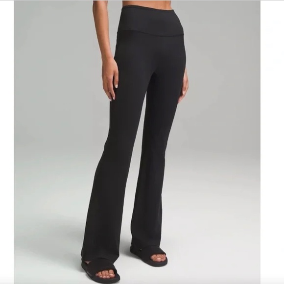 lululemon athletica Pants - lululemon athletica Groove Super-High-Rise Flared Pant Nulu (4) -- Black